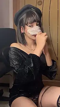 Snapshot of sexy_kaaylie chatting on 11/22/25, 11:37 sexy kaaylie online show from 11/22/25, 11:37