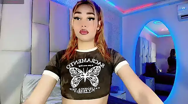 Snapshot of Hallyhott chatting on 03/09/25, 04:16 Hallyhott online show from 03/09/25, 04:16