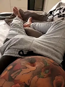 tattooedtwc online show from 10/02/25, 07:21