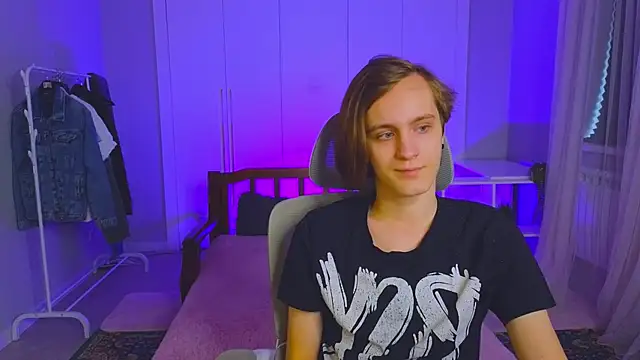 nikompell online show from 02/27/25, 04:31