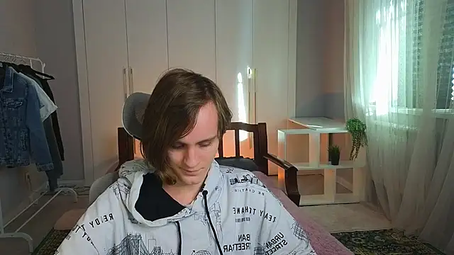 nikompell online show from 03/17/25, 02:30