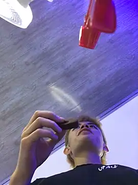 nico 18x online show from 02/07/25, 07:38