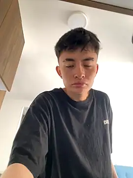 nico 18x online show from 10/07/25, 08:17