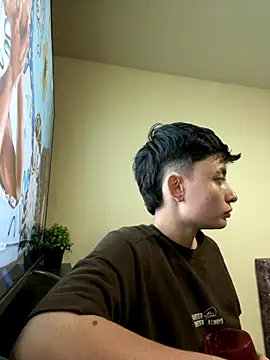 nico 18x online show from 10/20/25, 11:49