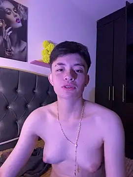 nico 18x online show from 11/13/25, 06:34