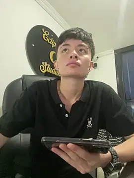 nico 18x online show from 11/27/25, 05:09