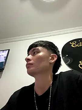 nico 18x online show from 11/29/25, 10:57