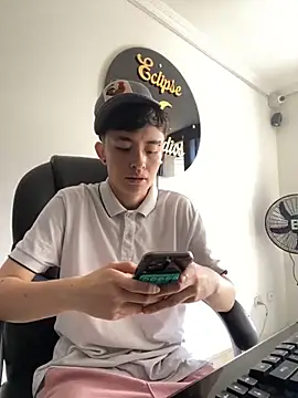 nico 18x online show from 12/01/25, 04:45