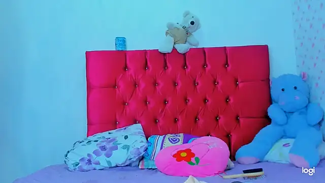 StassieBell online show from 01/12/26, 04:07