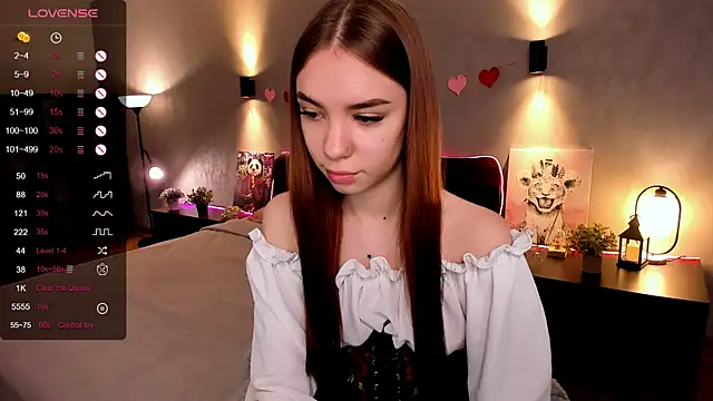 MilliBrown  online show from 09/28/25, 06:19