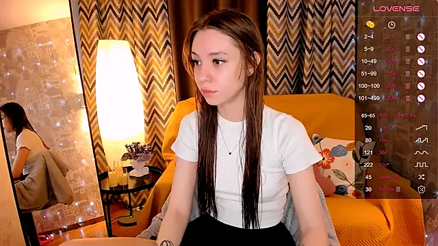 MilliBrown  online show from 03/22/26, 09:45