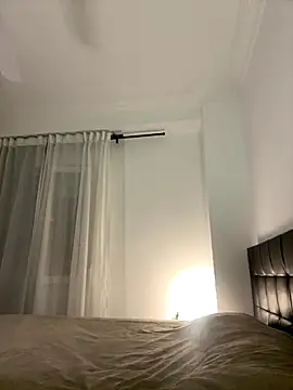 Snapshot of IamCrystal2 chatting on 11/20/25, 02:23 IamCrystal2 online show from 11/20/25, 02:23