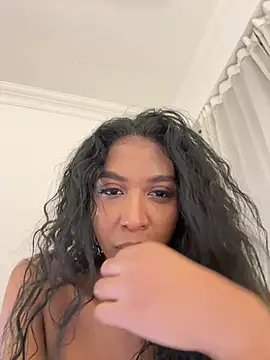 IamCrystal2 online show from 05/15/26, 11:56