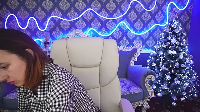 Roxy Rayy online show from 12/10/24, 01:44