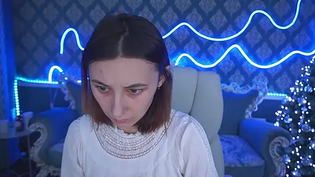 Roxy Rayy online show from 12/12/24, 07:48