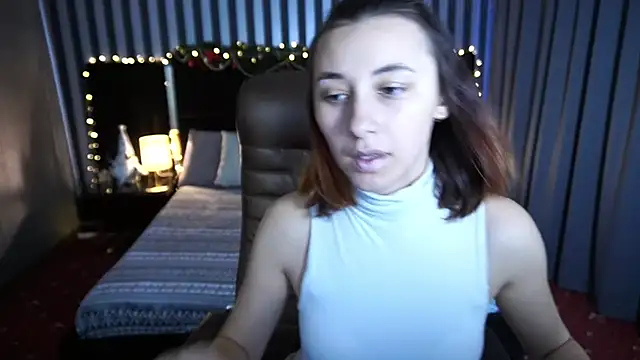 Roxy Rayy online show from 12/14/24, 06:56