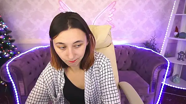 Roxy Rayy online show from 12/17/24, 10:54