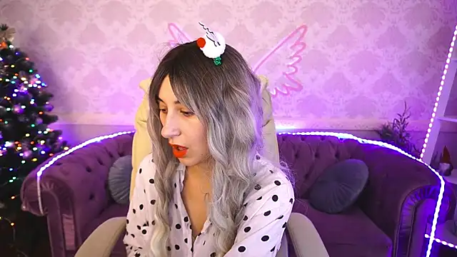 Roxy Rayy online show from 12/24/24, 04:40