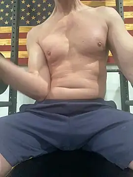 Snapshot of running6968 chatting on 12/30/24, 01:14 running6968 online show from 12/30/24, 01:14