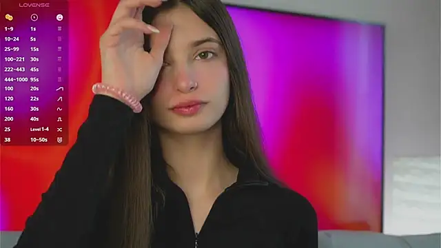 Snapshot of EvaLung777 chatting on 02/10/25, 09:25 EvaLung777 online show from 02/10/25, 09:25