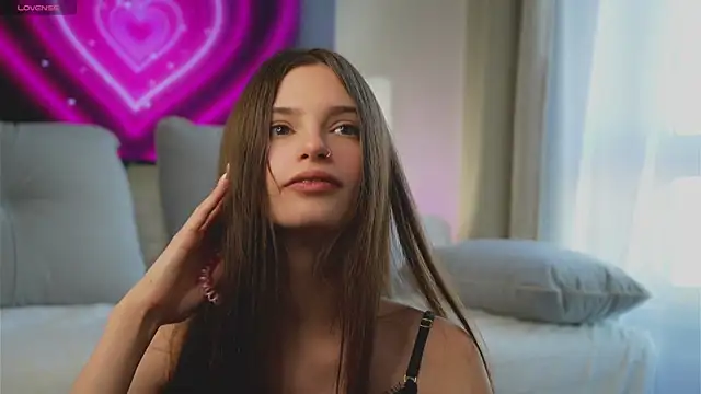 Snapshot of EvaLung777 chatting on 02/27/25, 12:23 EvaLung777 online show from 02/27/25, 12:23