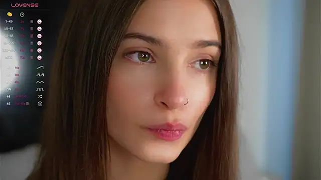 Snapshot of EvaLung777 chatting on 10/06/25, 09:18 EvaLung777 online show from 10/06/25, 09:18