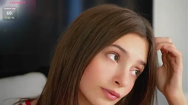 Snapshot of EvaLung777 chatting on 10/13/25, 10:48 EvaLung777 online show from 10/13/25, 10:48