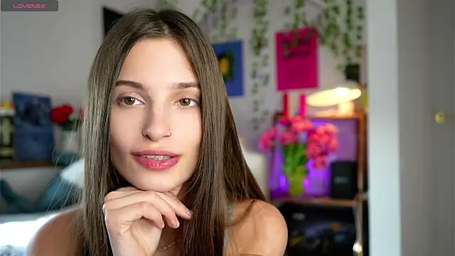 Snapshot of EvaLung777 chatting on 03/10/26, 06:40 EvaLung777 online show from 03/10/26, 06:40