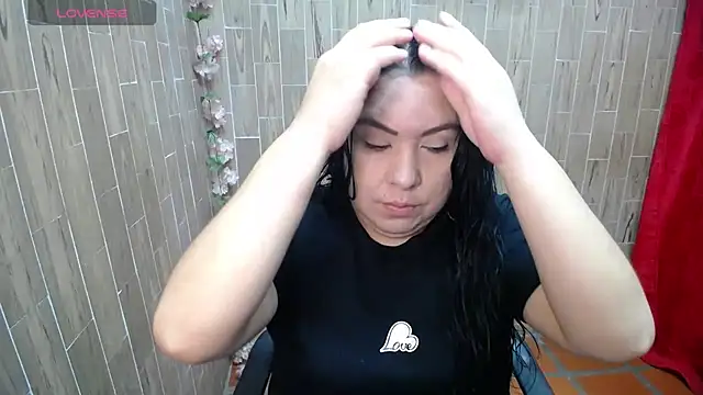 solyeria online show from 01/19/26, 12:58