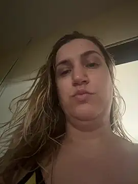 Snapshot of Bia_sexynovaes chatting on 06/30/26, 12:50 Bia sexynovaes online show from 06/30/26, 12:50