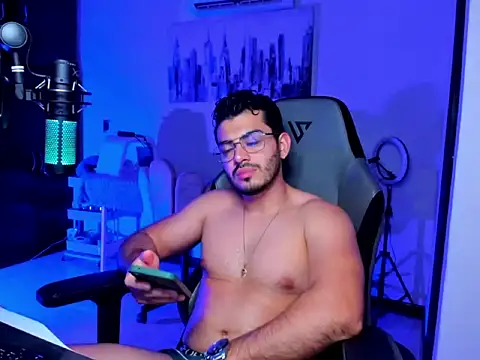 BrunoD31 online show from 04/12/26, 03:22