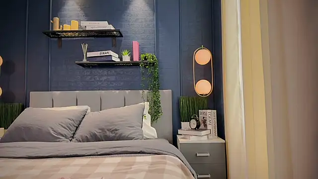 Lella Ryann  online show from 01/14/25, 09:09