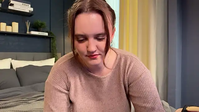 Snapshot of Lella_Ryann_ chatting on 03/28/26, 08:19 Lella Ryann online show from 03/28/26, 08:19