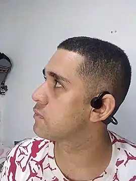 CRISTHIAN GREY01 online show from 02/18/25, 05:31