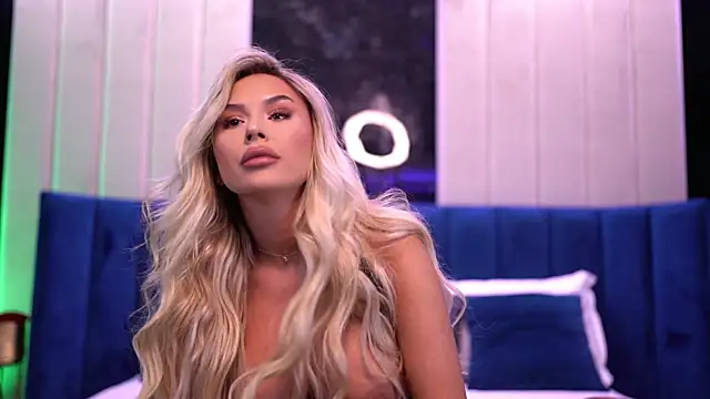 SelenaFrost online show from 12/09/24, 07:50