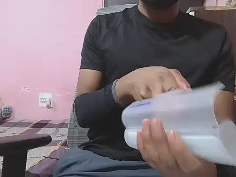 KissesBoyAD online show from 10/26/25, 06:36