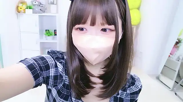 Snapshot of 328_mitsuha chatting on 04/20/26, 11:02 328 mitsuha online show from 04/20/26, 11:02
