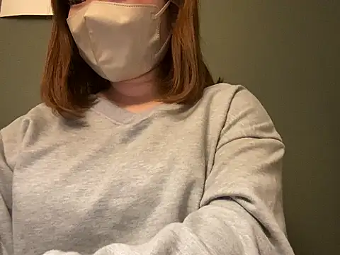  Yui  online show from 01/15/25, 10:06