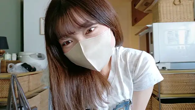  Yui  online show from 09/16/25, 03:18