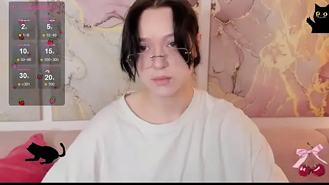 Snapshot of fiamoory chatting on 03/31/26, 01:29 fiamoory online show from 03/31/26, 01:29