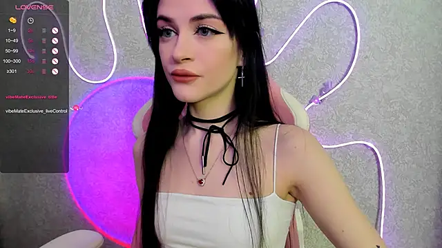 Molly Crystall online show from 05/23/26, 02:50