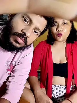 Snapshot of Radhikadavi879 chatting on 01/14/25, 04:18 Radhikadavi879 online show from 01/14/25, 04:18