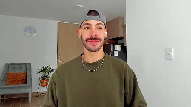 Guyinthemountain online show from 12/24/24, 12:00