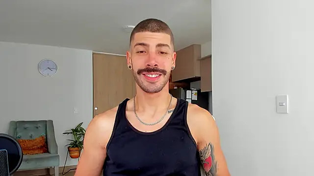 Guyinthemountain online show from 12/28/24, 12:45