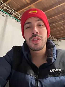 Guyinthemountain online show from 10/08/25, 04:26