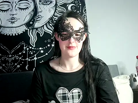 LexiSnowUK online show from 02/03/25, 08:46