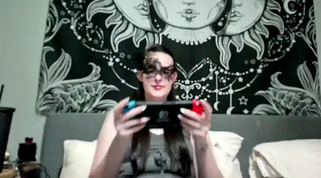 LexiSnowUK online show from 02/20/25, 11:21