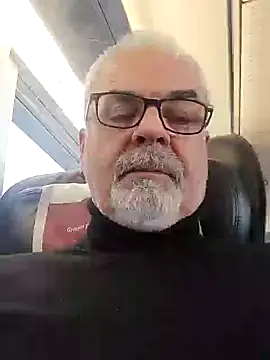 Satiro Sevilla online show from 12/26/24, 03:31