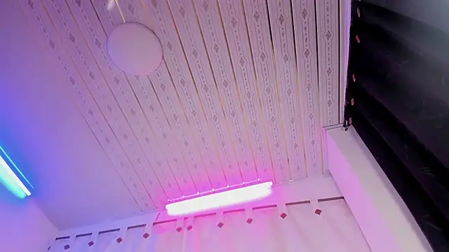 Strella ferrera online show from 01/16/26, 05:55