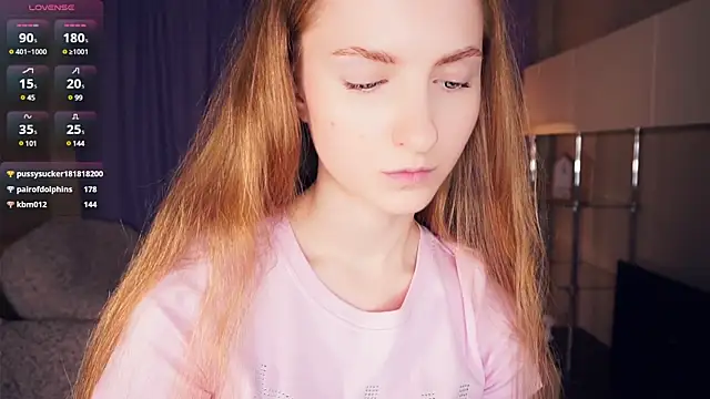 EsmaCarll online show from 01/11/25, 02:20